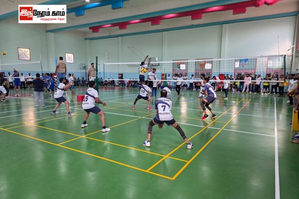 ரியாத் தமிழ்ச் சங்கம் நடத்திய கைப்பந்து போட்டி!